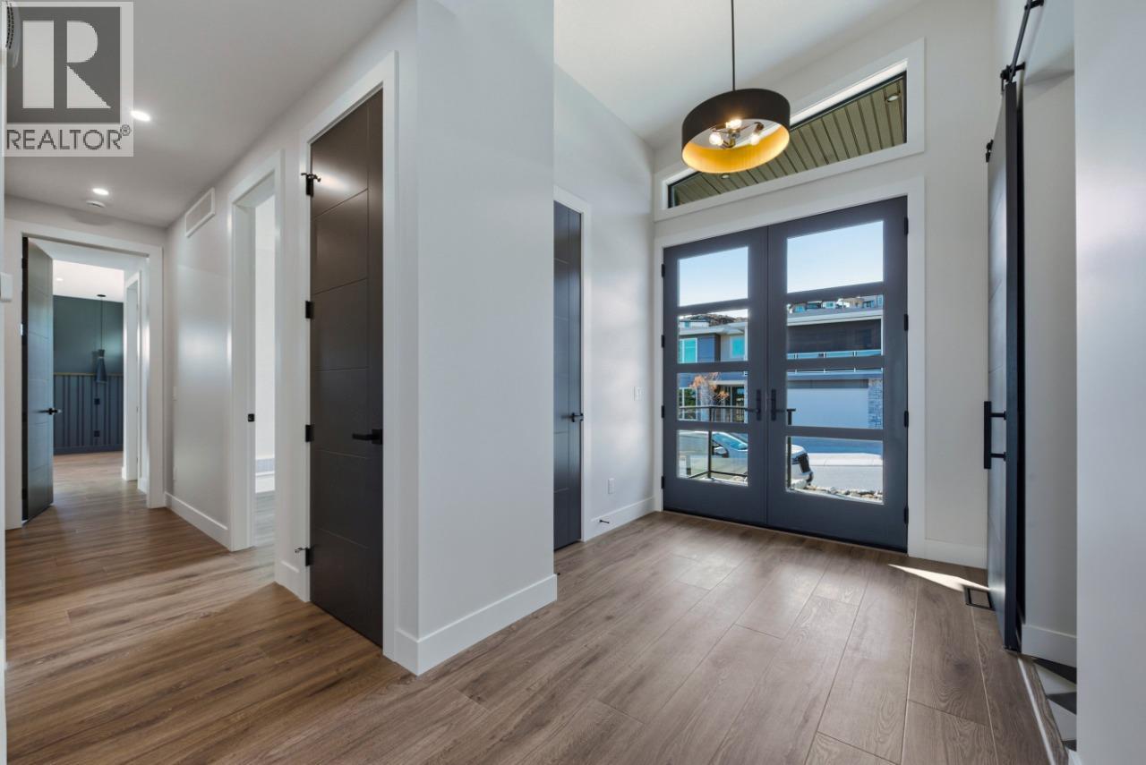 1120 Collinson Court