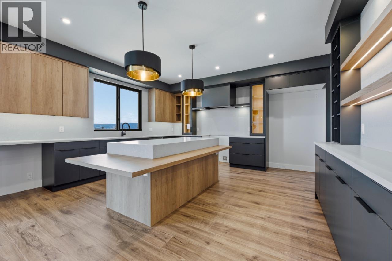 1120 Collinson Court