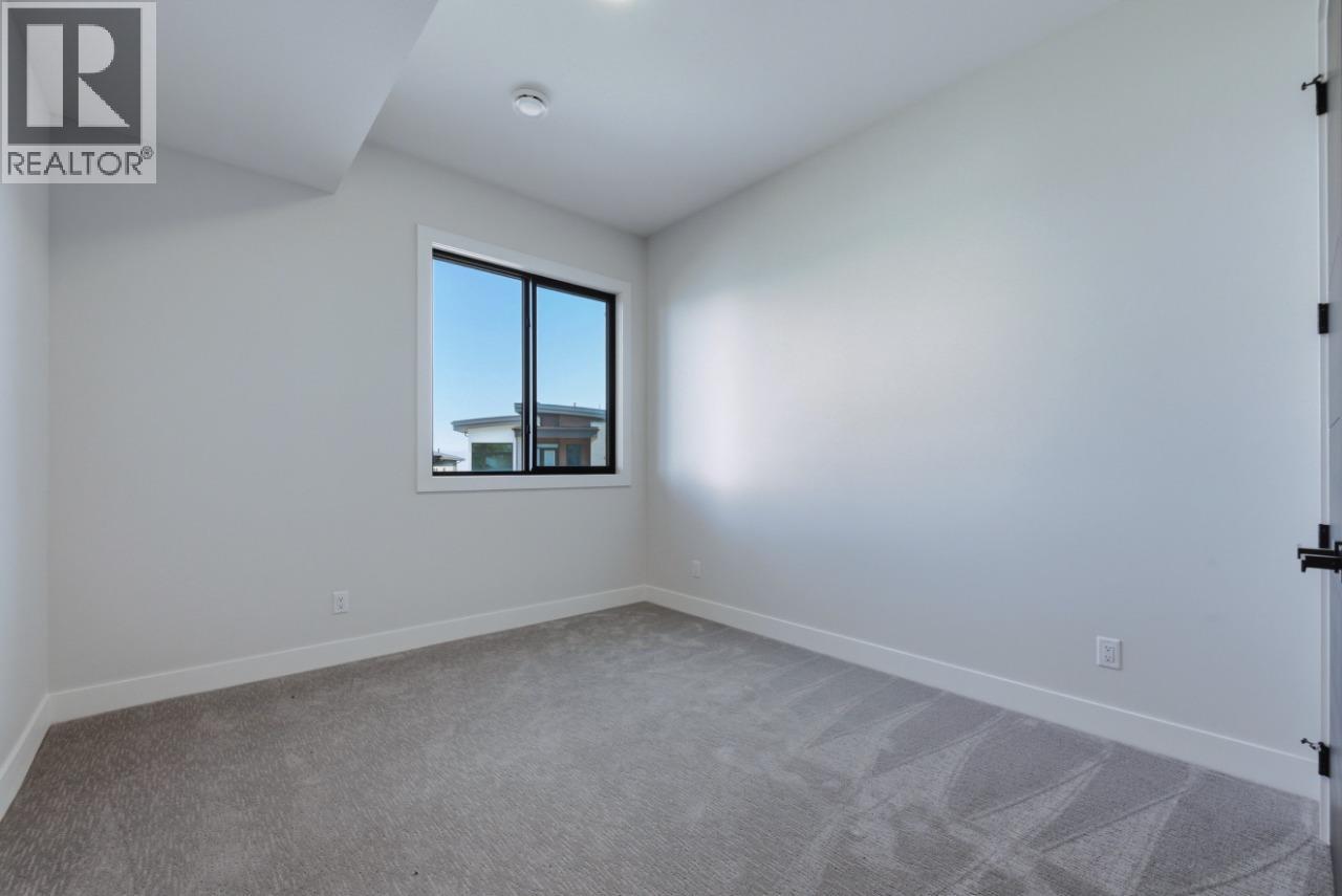1120 Collinson Court
