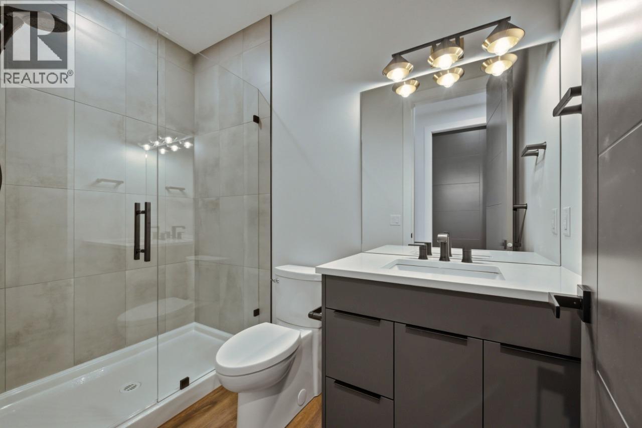 1120 Collinson Court