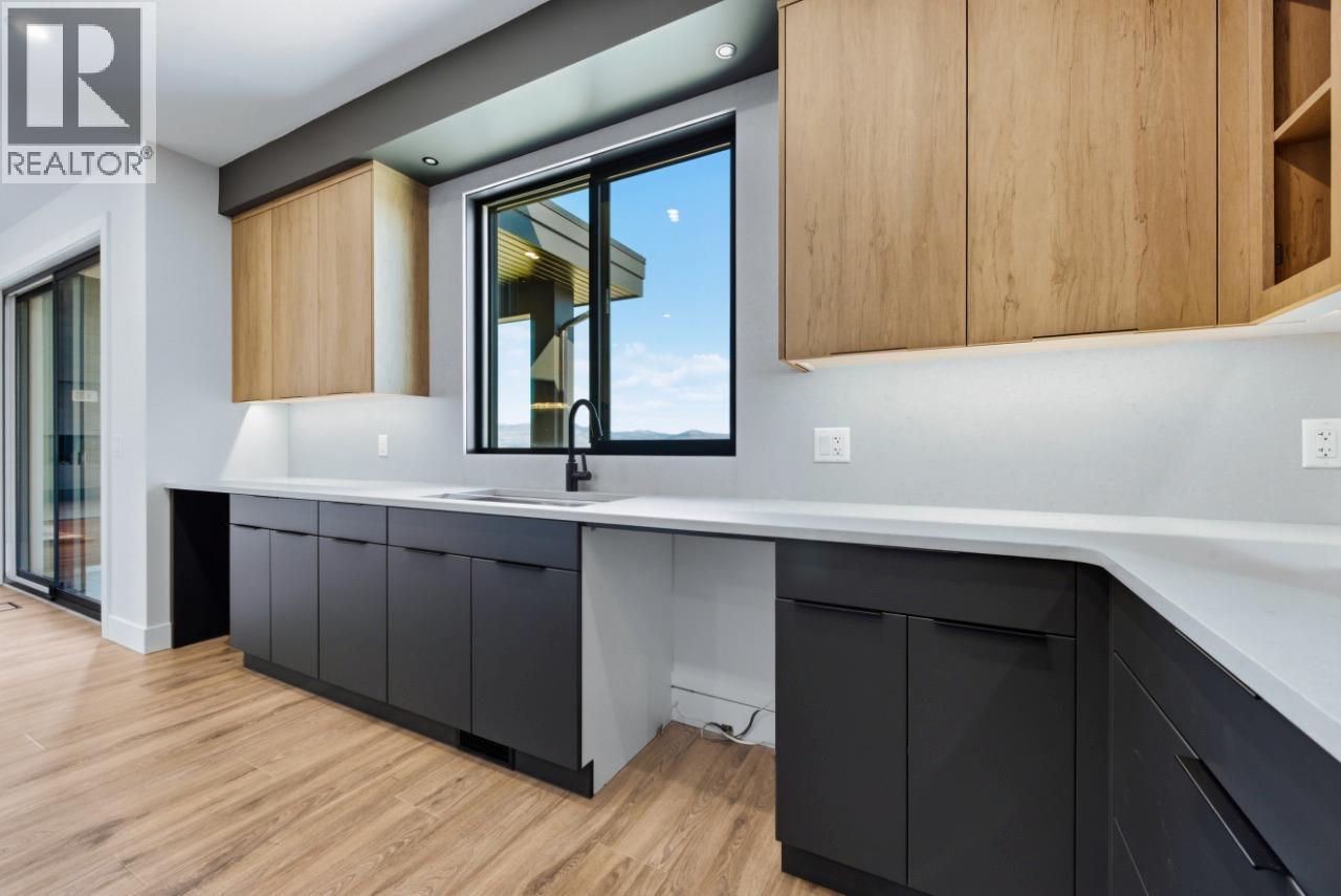 1120 Collinson Court