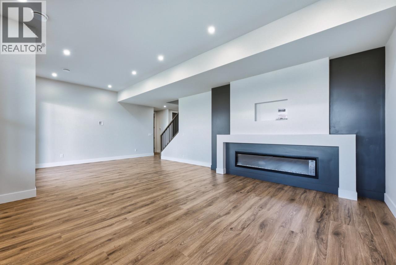 1120 Collinson Court