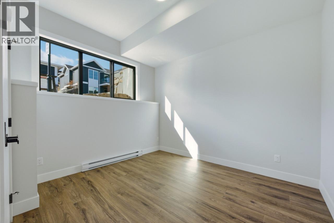 1120 Collinson Court
