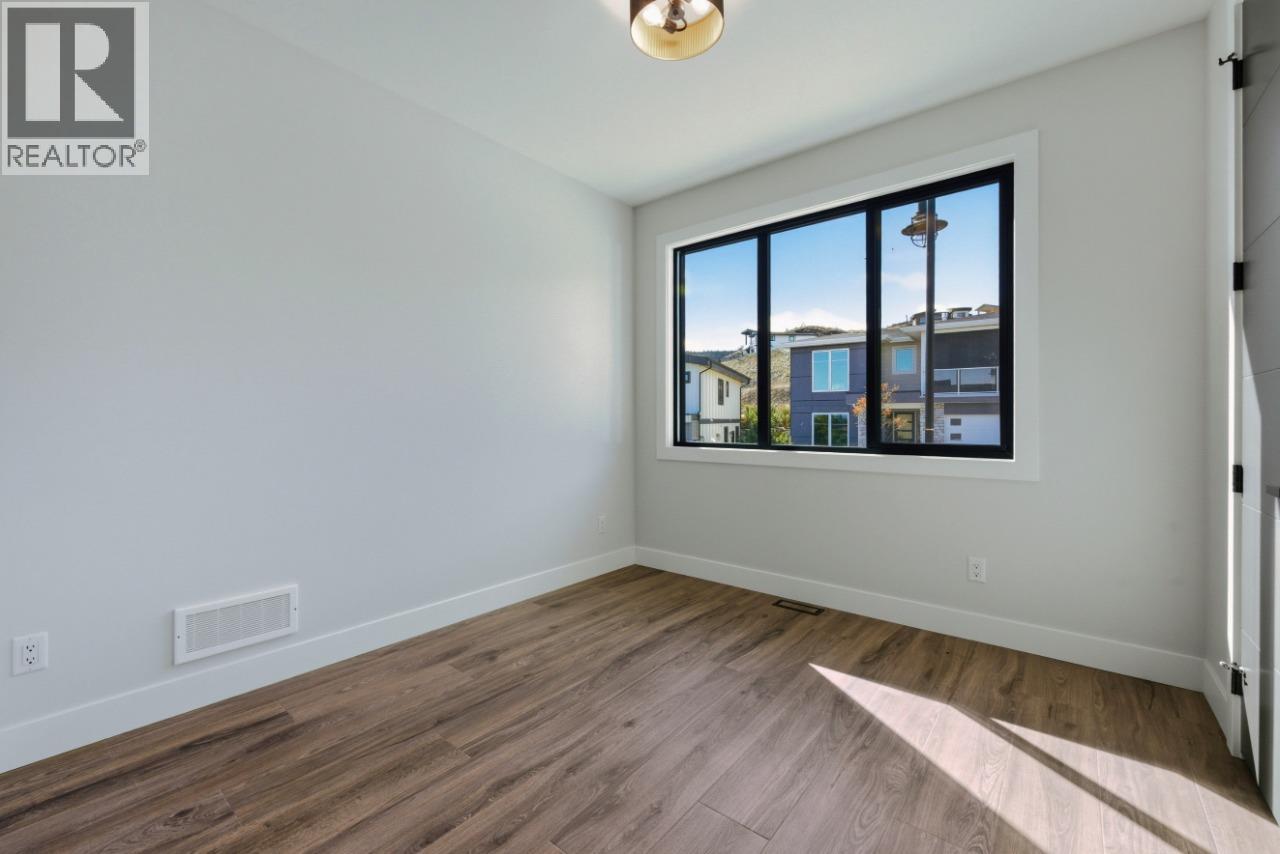 1120 Collinson Court