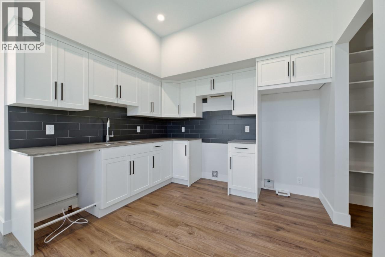 1120 Collinson Court
