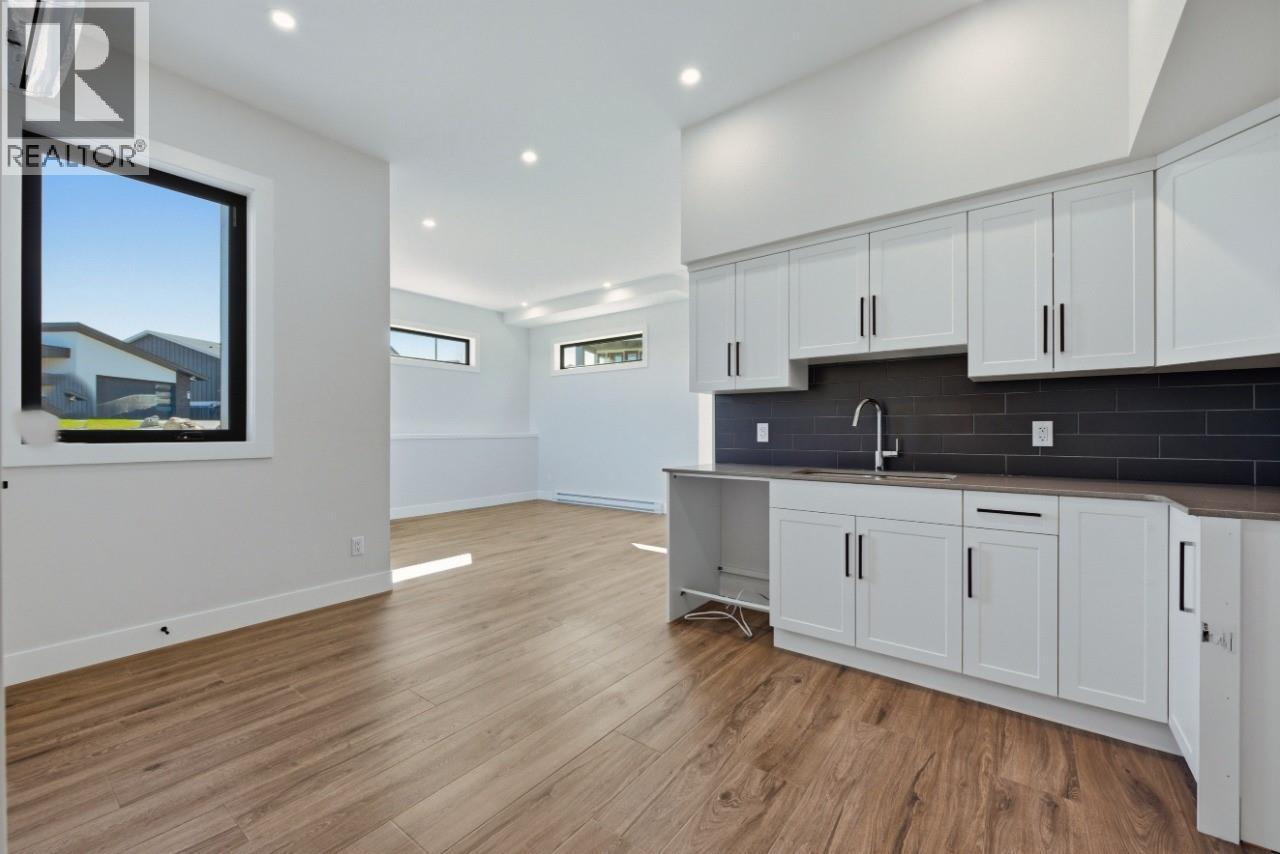 1120 Collinson Court