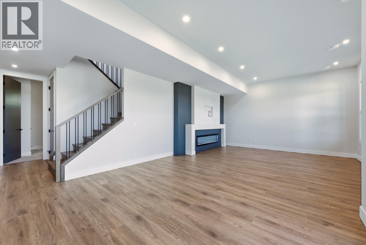 1120 Collinson Court