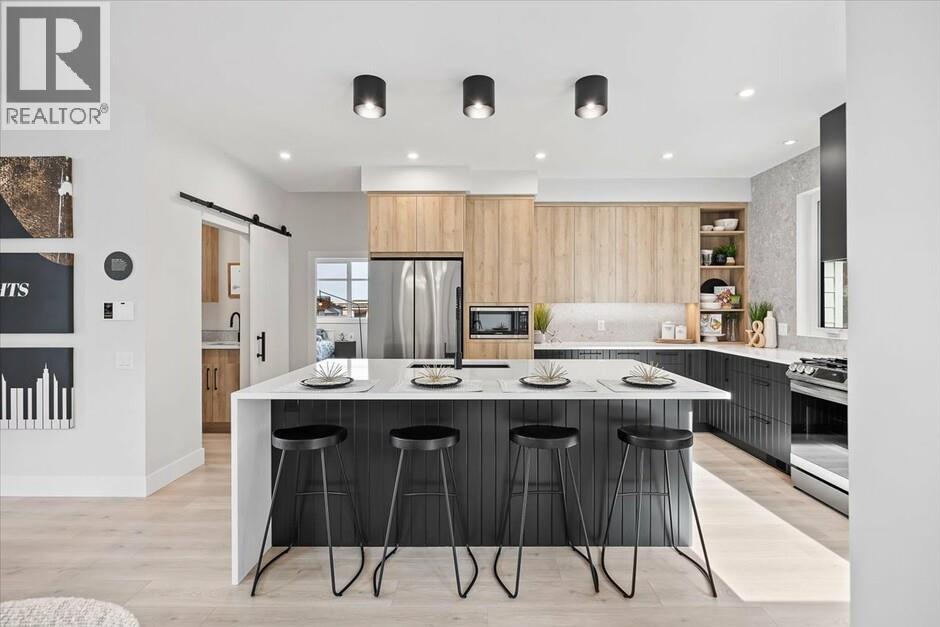 1165 Lone Pine Drive