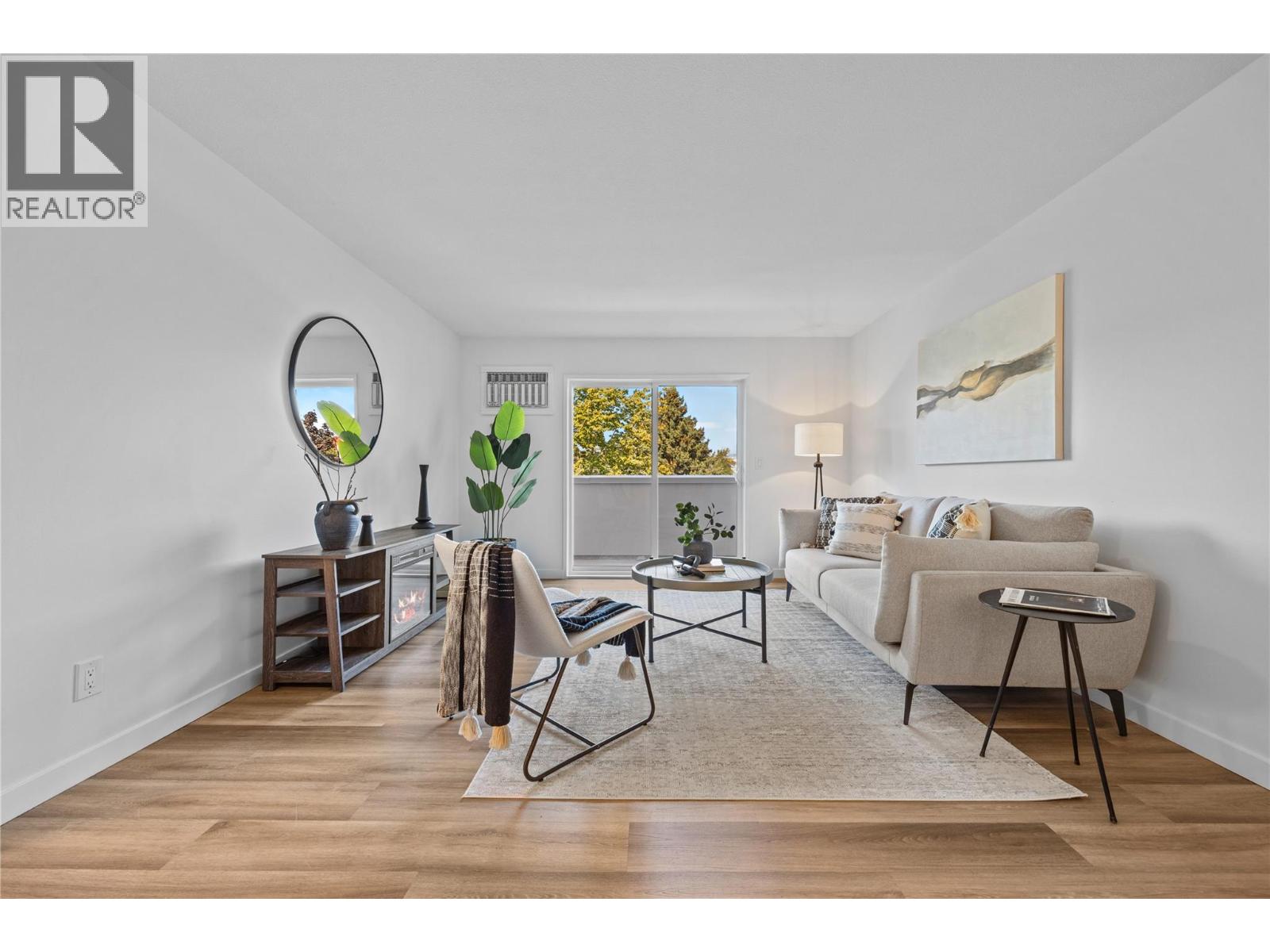 3180 De Montreuil Court Unit# 310