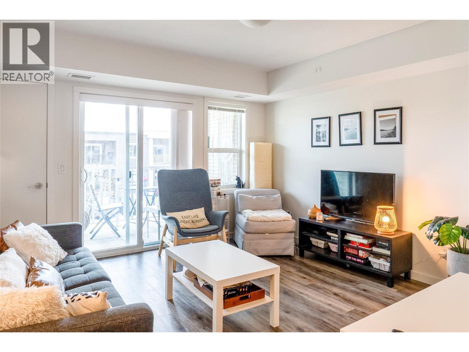 655 Academy Way Unit# 121