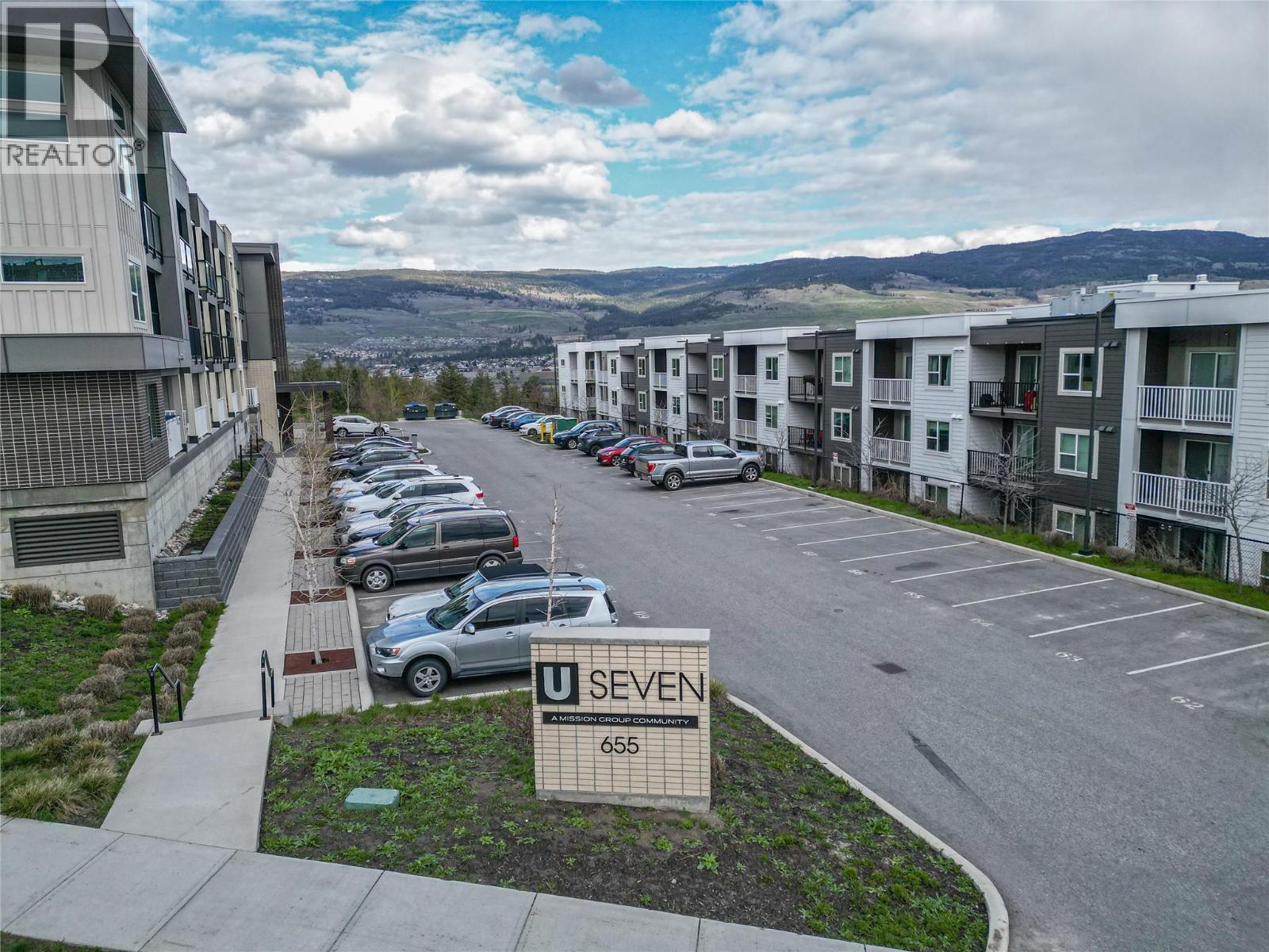 655 Academy Way Unit# 121