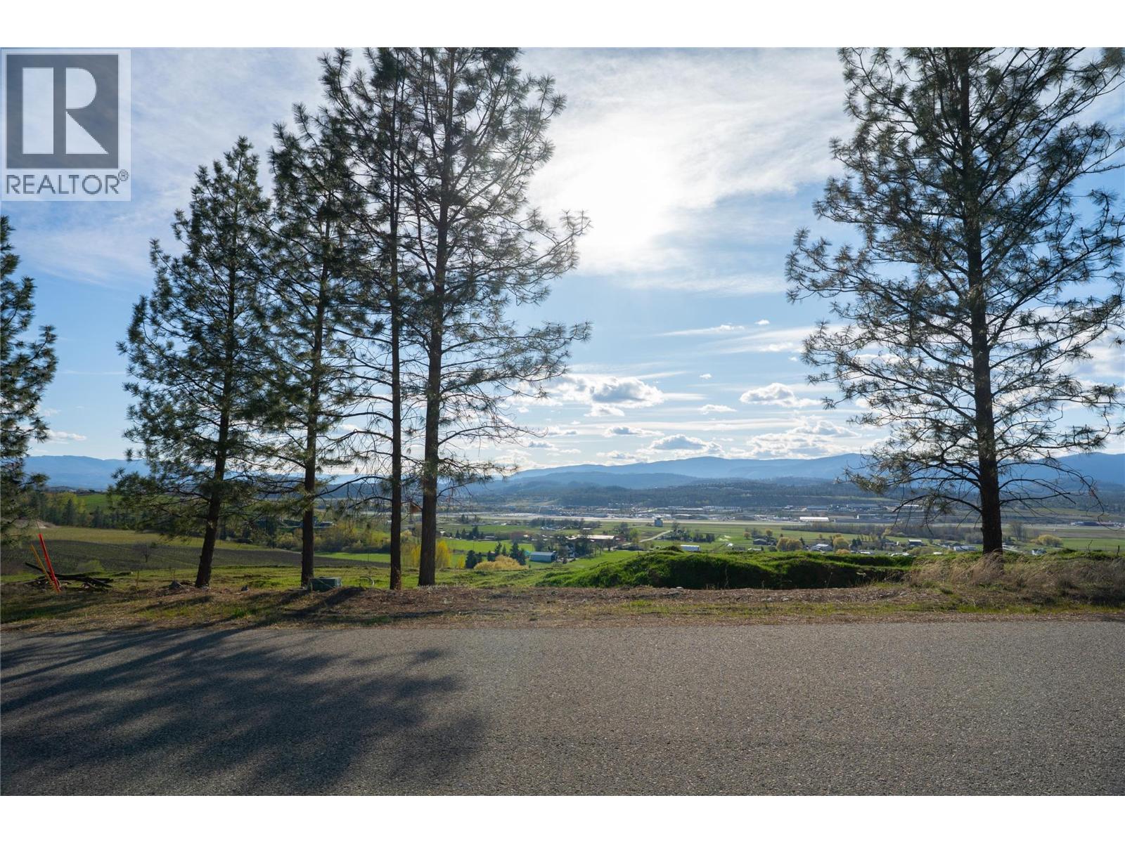 5152 Whitetail Drive