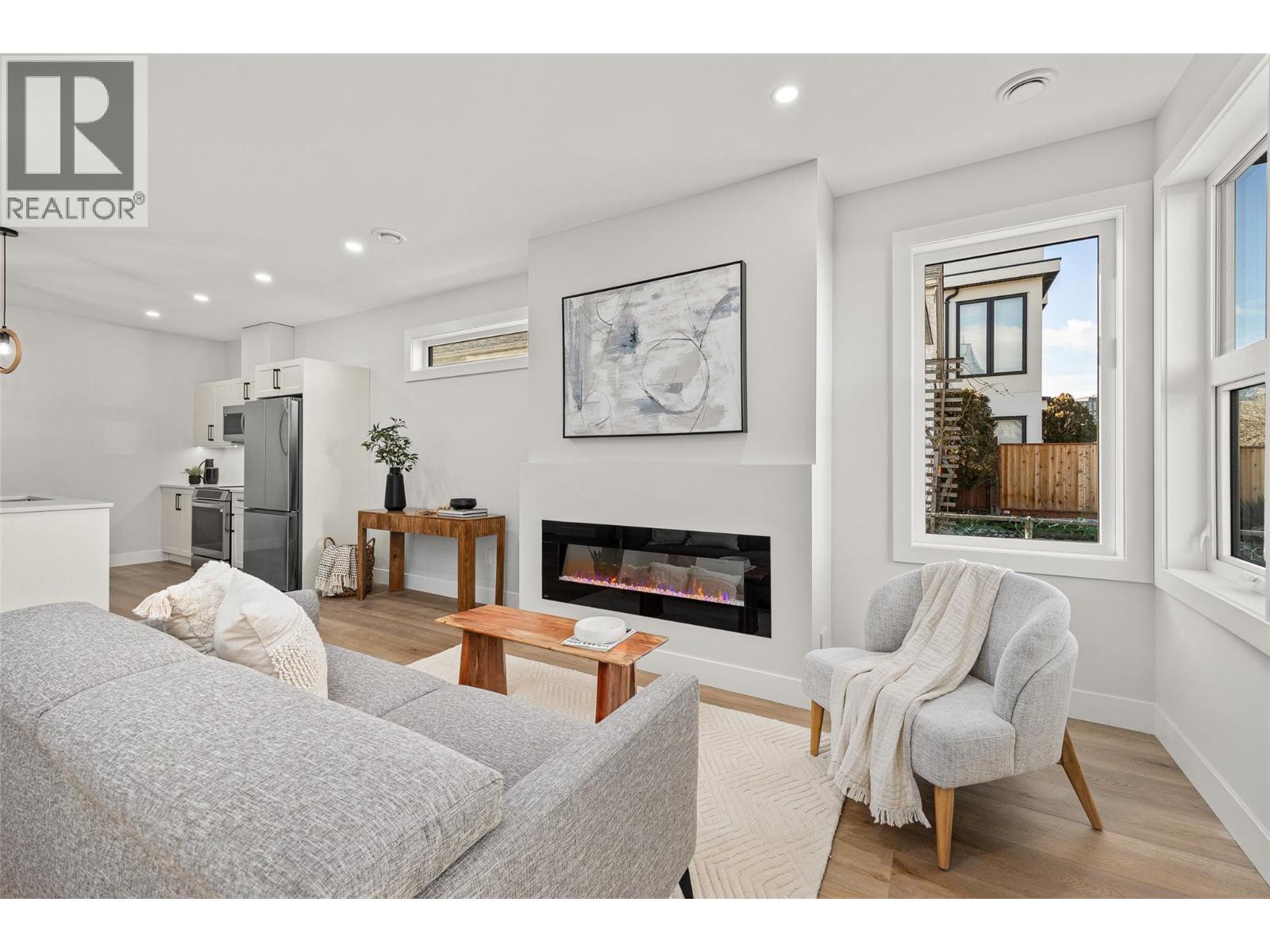 943 Fuller Avenue Unit# 2