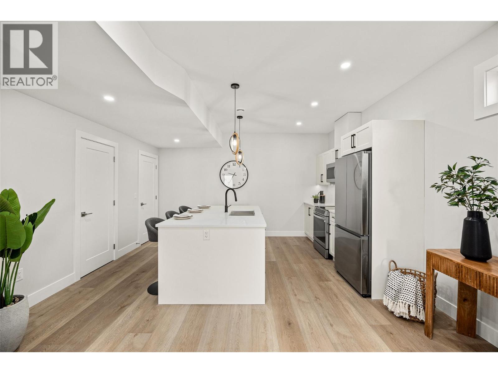 943 Fuller Avenue Unit# 2