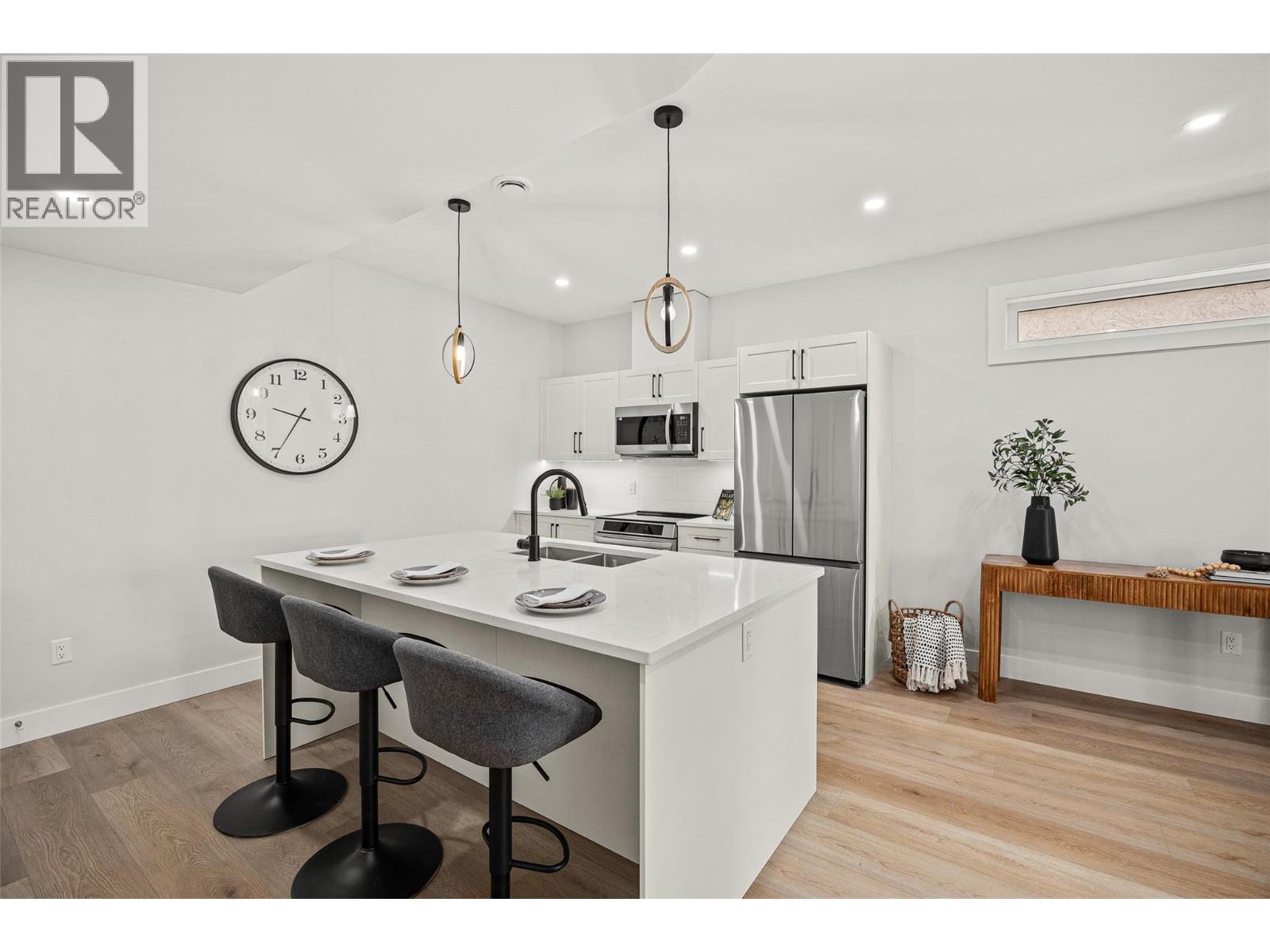 943 Fuller Avenue Unit# 2