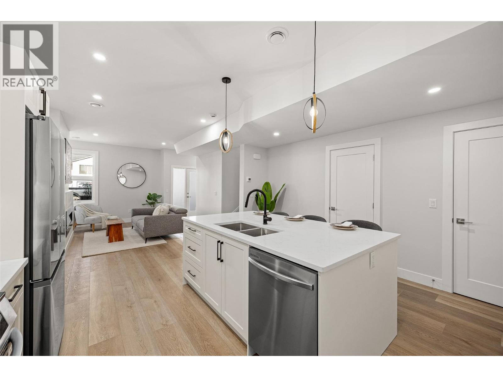 943 Fuller Avenue Unit# 2