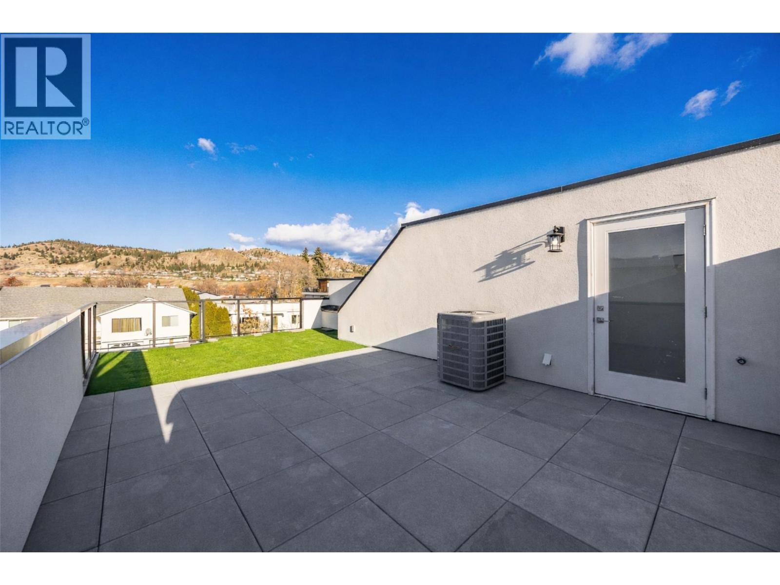 943 Fuller Avenue Unit# 2