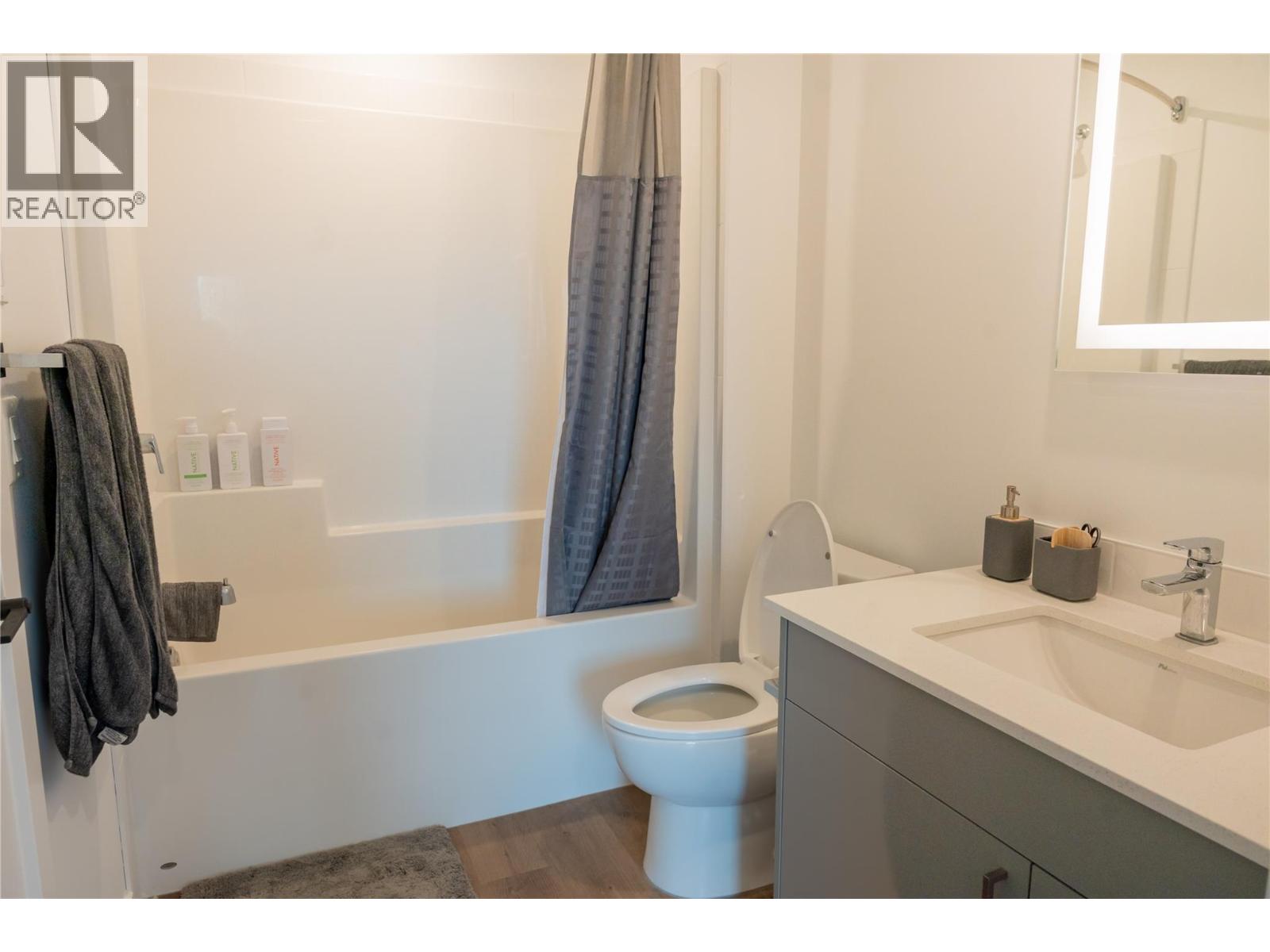 1301 Belaire Avenue Unit# 514