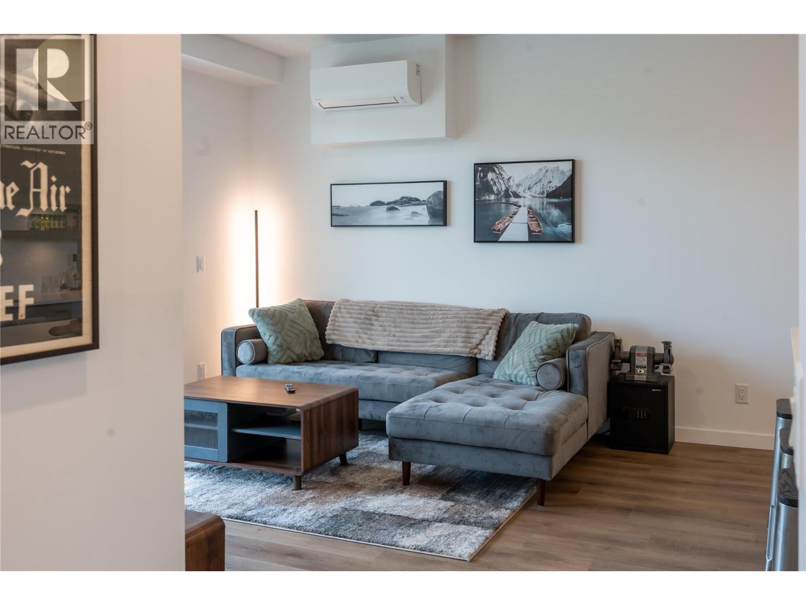 1301 Belaire Avenue Unit# 514