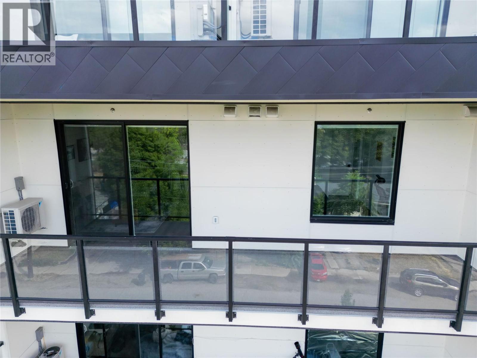 1301 Belaire Avenue Unit# 514