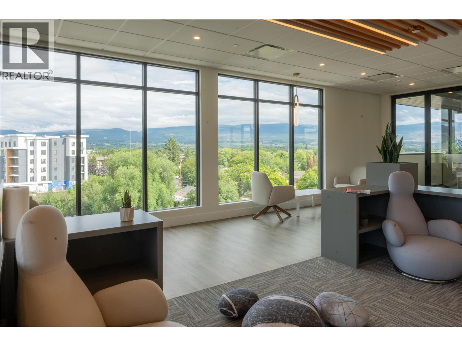 1301 Belaire Avenue Unit# 514