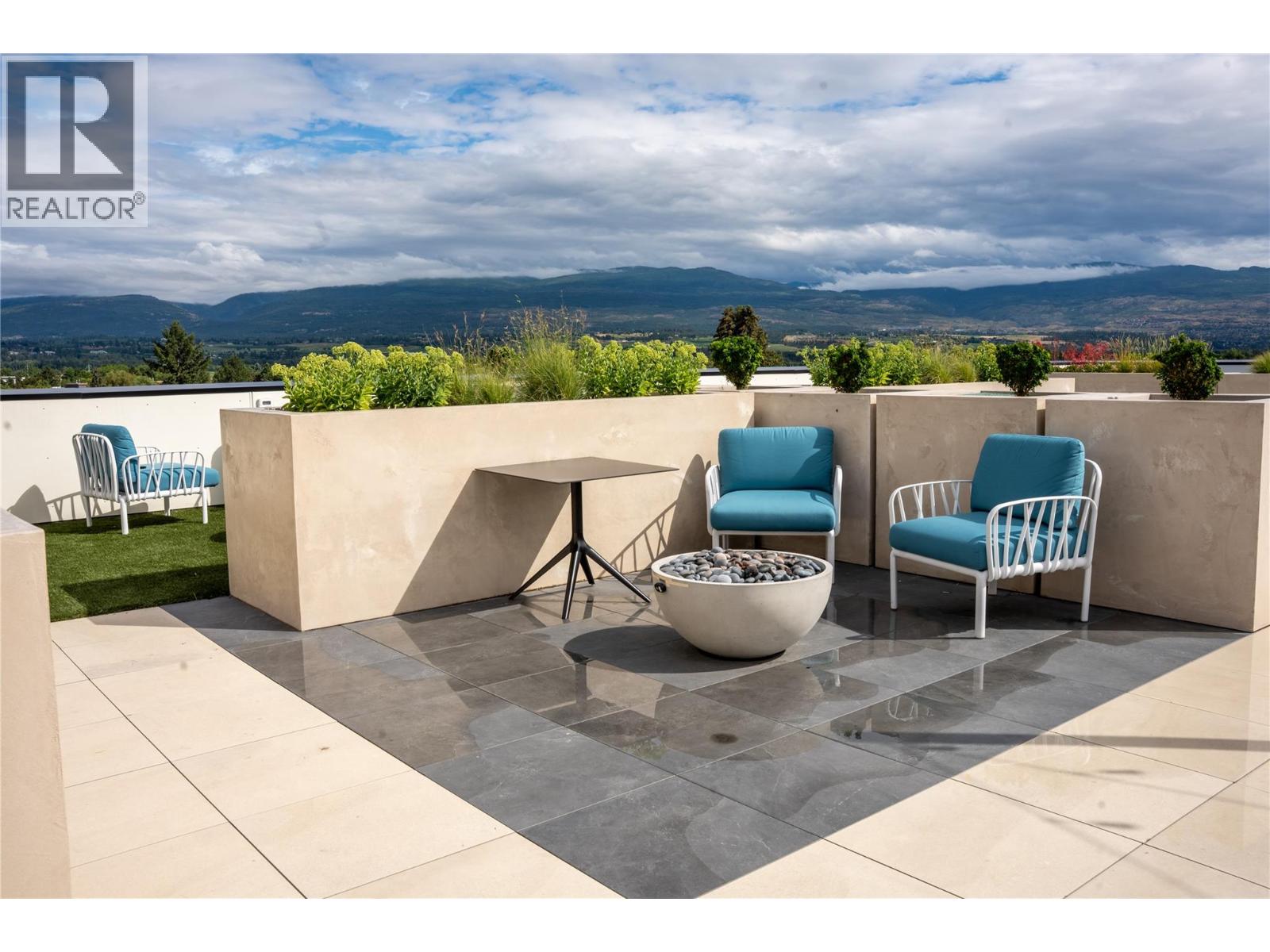 1301 Belaire Avenue Unit# 514