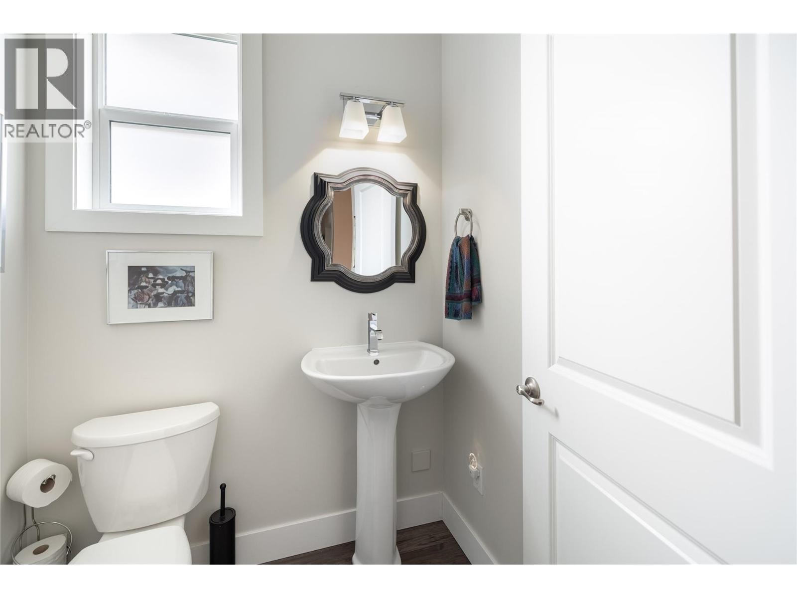 4450 Gordon Drive Unit# 114