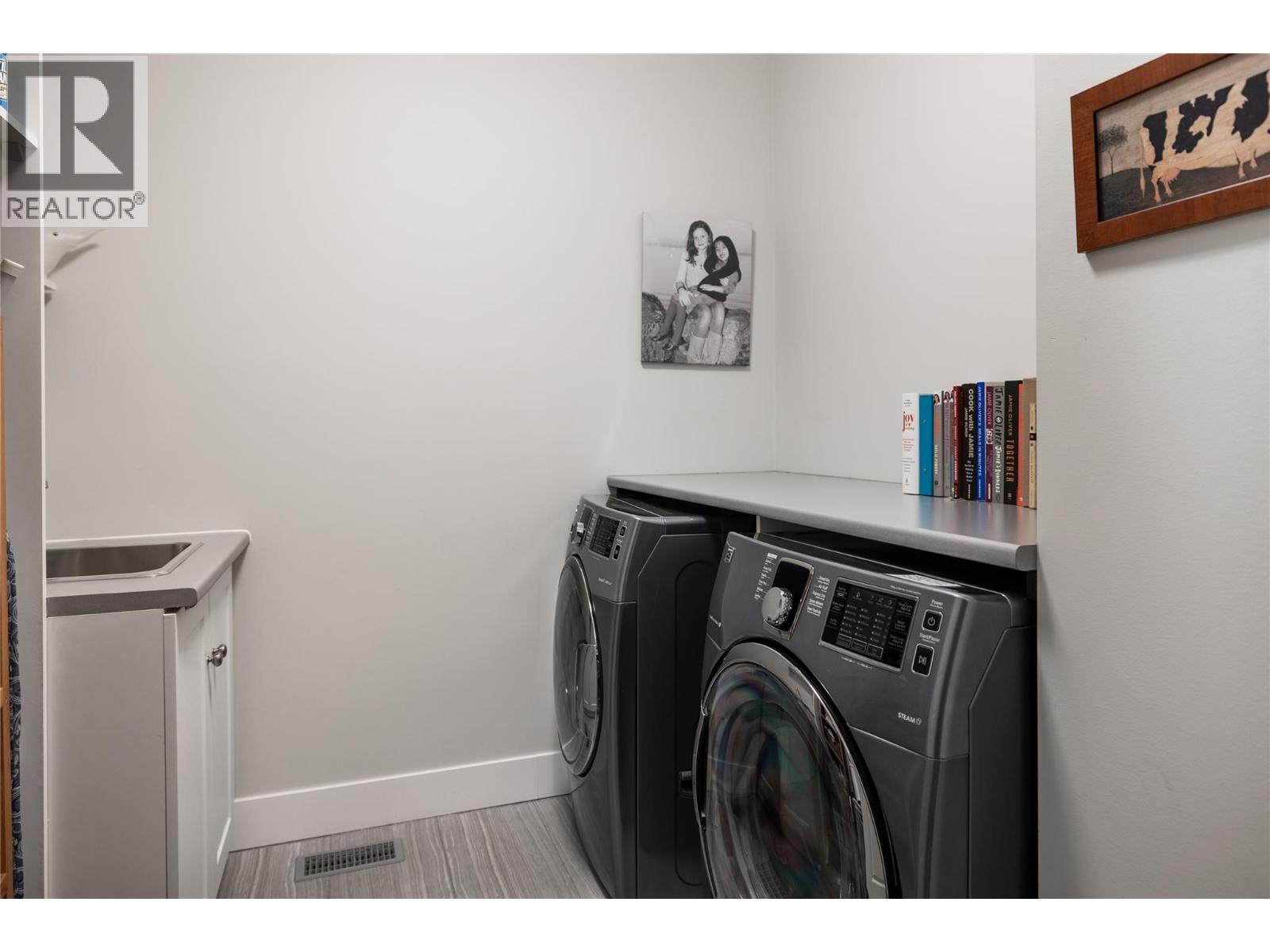 4450 Gordon Drive Unit# 114