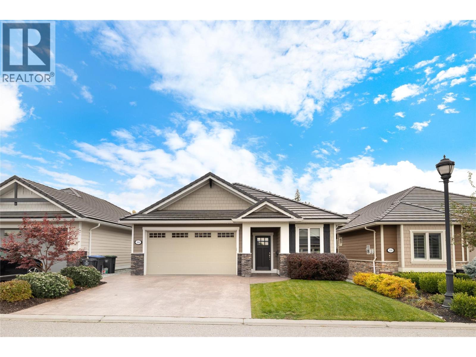 4450 Gordon Drive Unit# 114