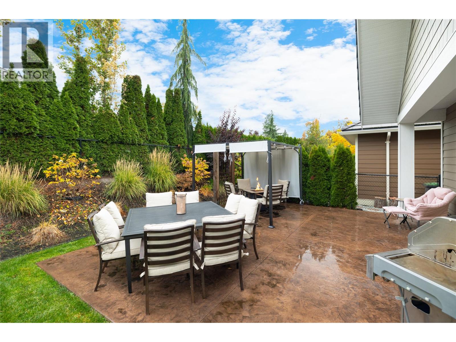 4450 Gordon Drive Unit# 114