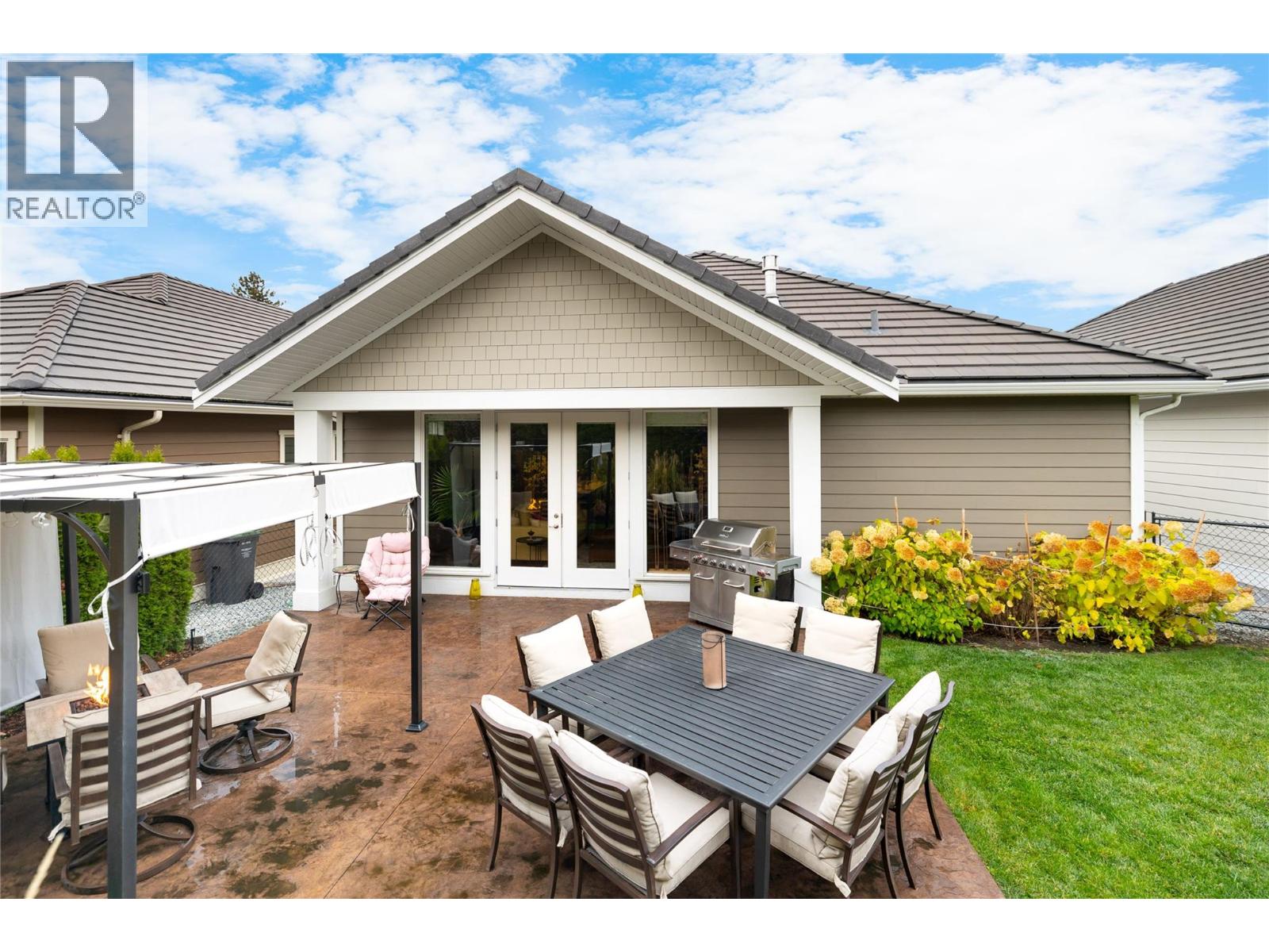4450 Gordon Drive Unit# 114