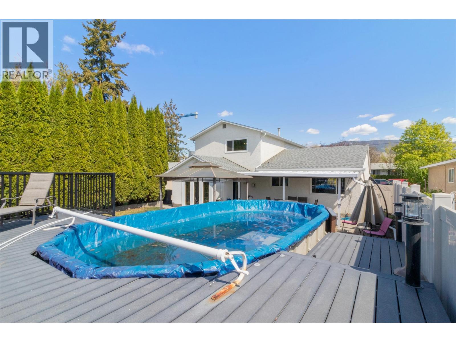 430 Dougall Road N
