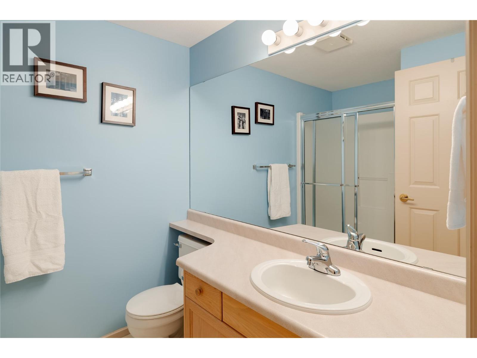 3335 Richter Street Unit# 215