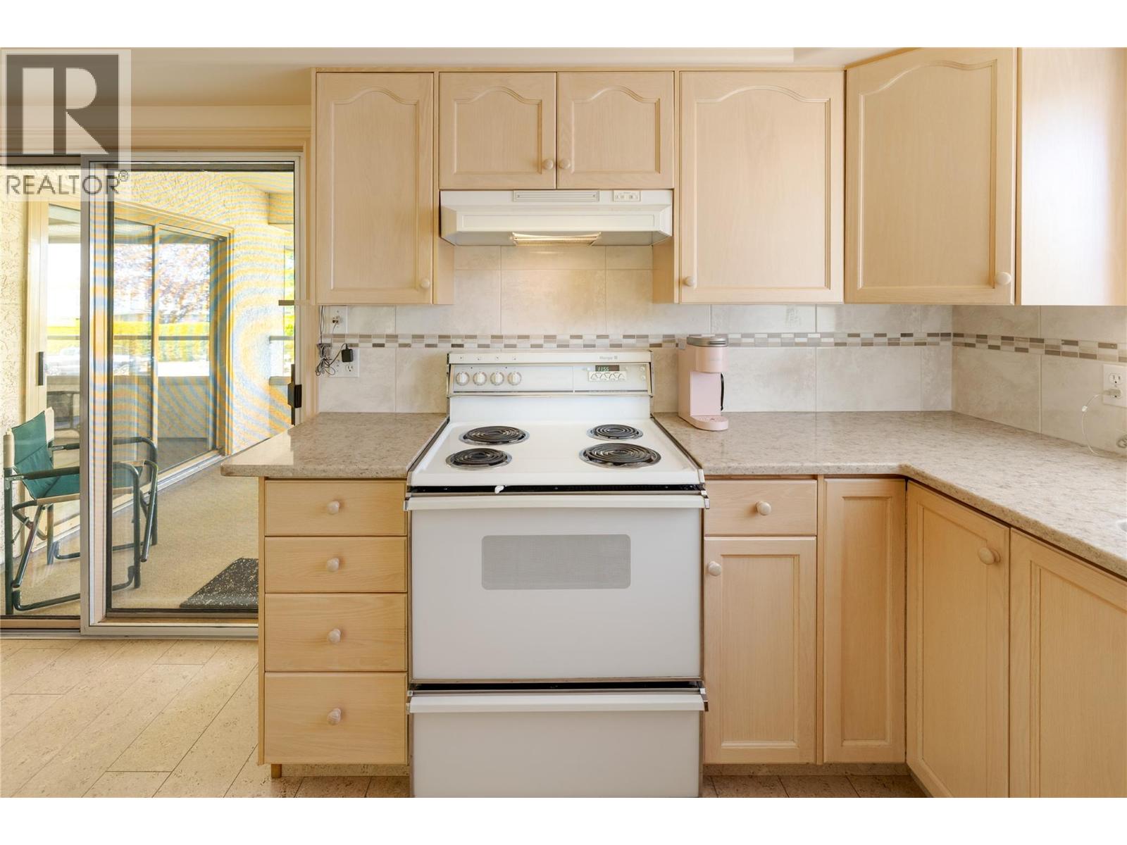 3335 Richter Street Unit# 215