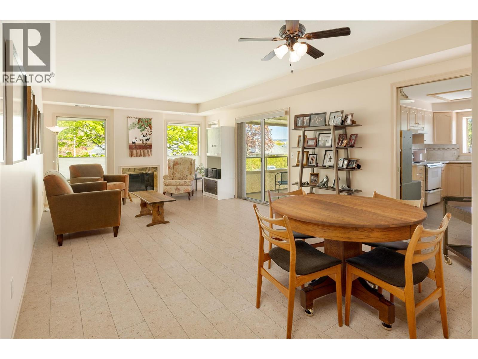 3335 Richter Street Unit# 215