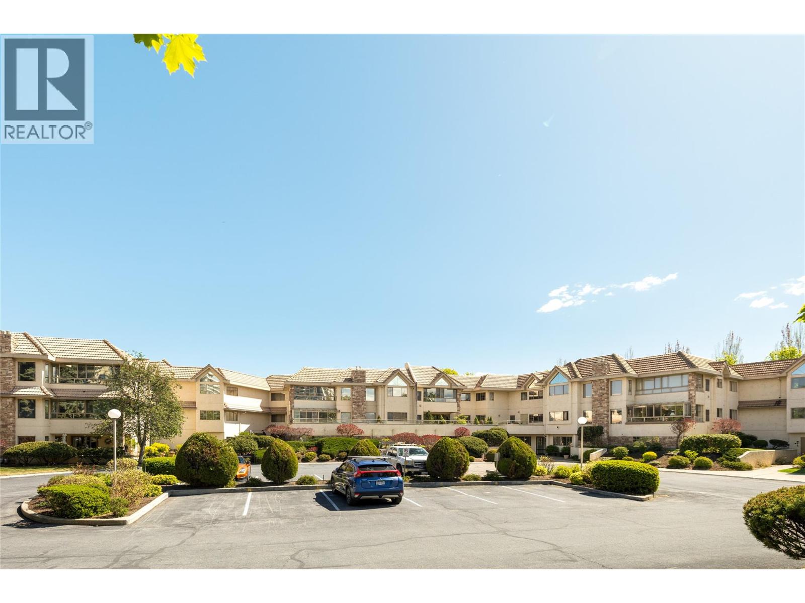 3335 Richter Street Unit# 215