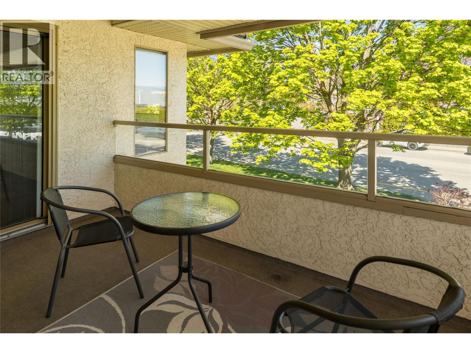 3335 Richter Street Unit# 215