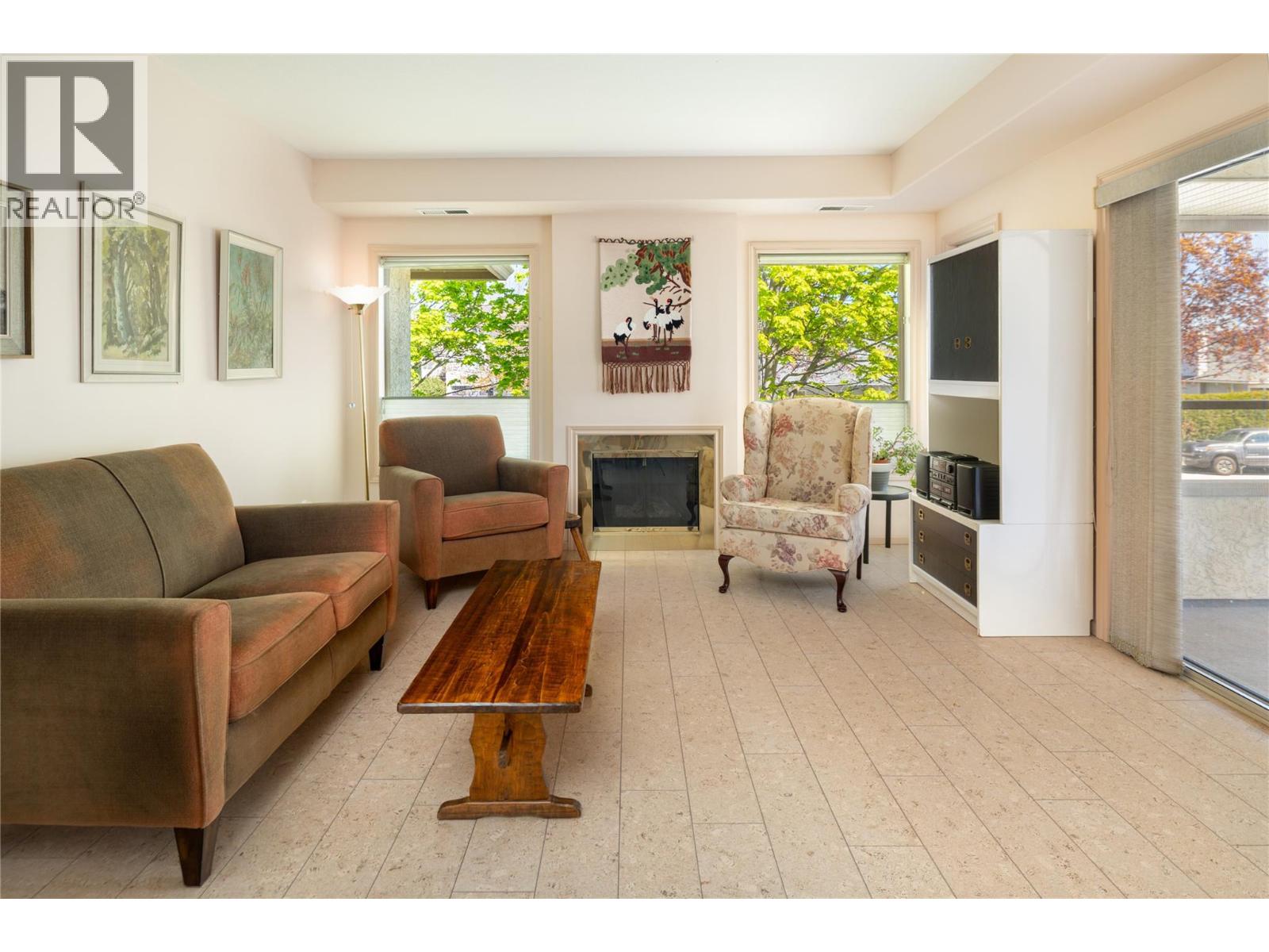 3335 Richter Street Unit# 215