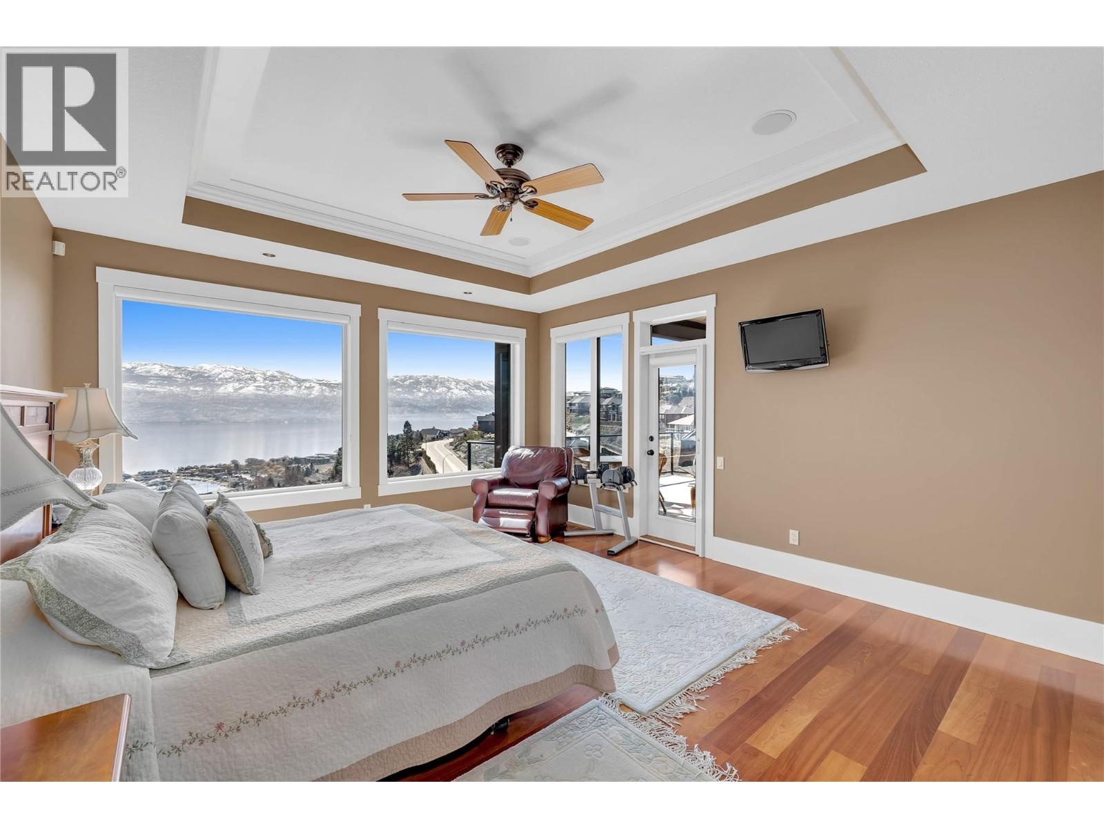 1487 Pinot Gris Drive