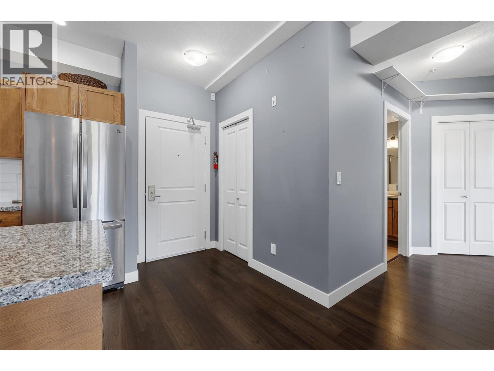 3220 Skyview Lane Unit# 205
