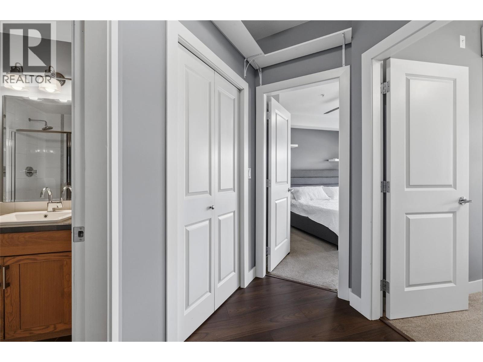 3220 Skyview Lane Unit# 205