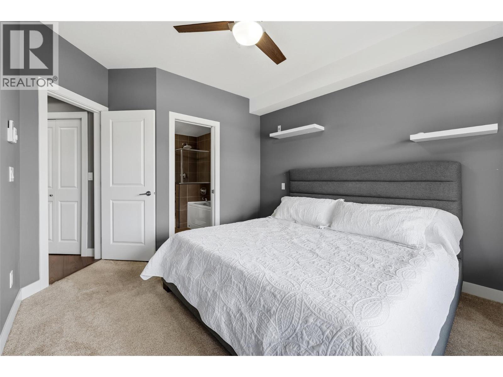 3220 Skyview Lane Unit# 205