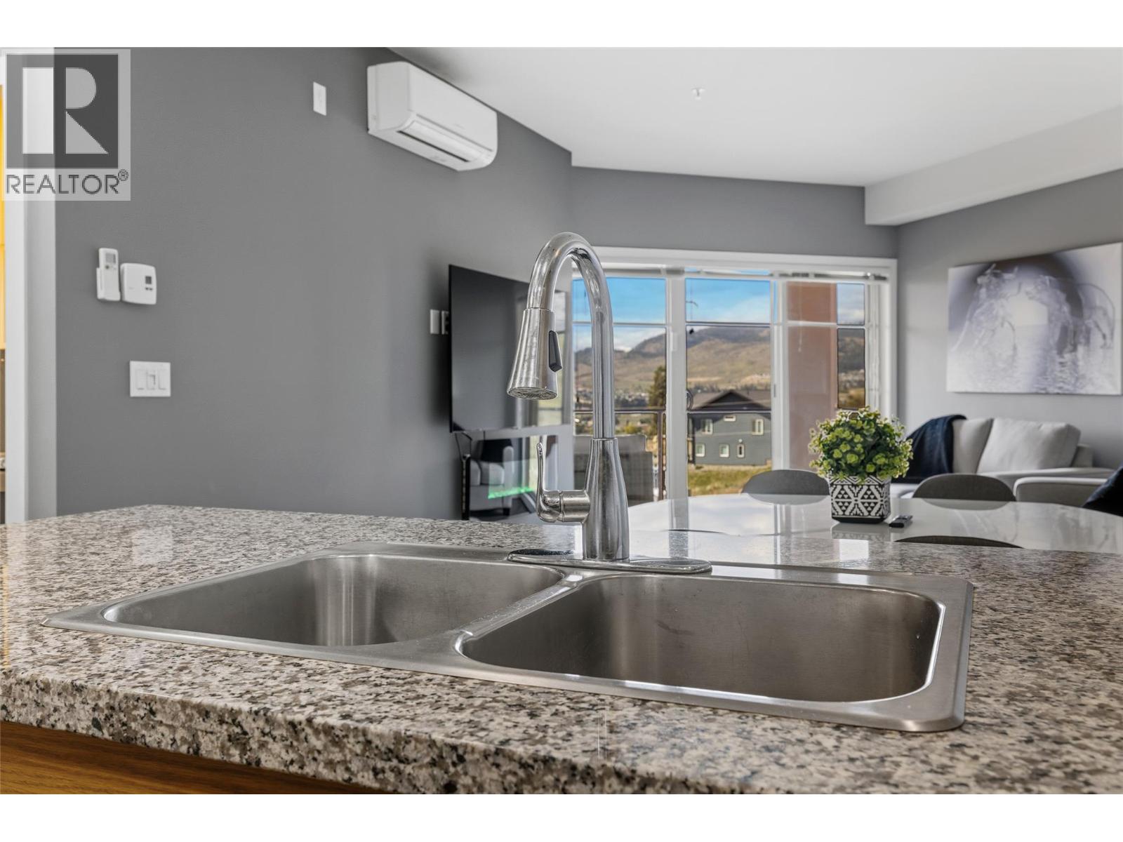 3220 Skyview Lane Unit# 205