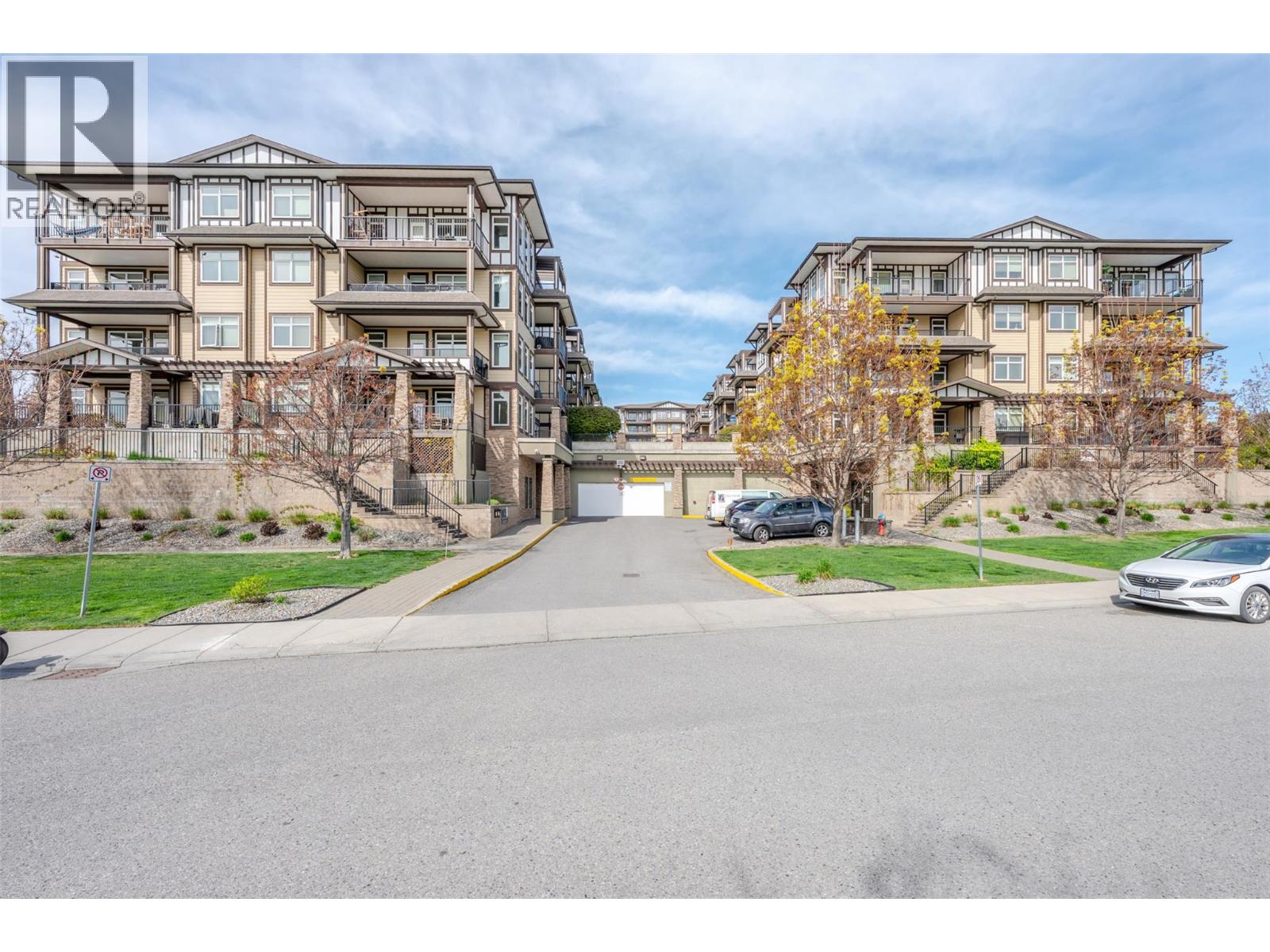 3842 Old Okanagan Highway Unit# 4209