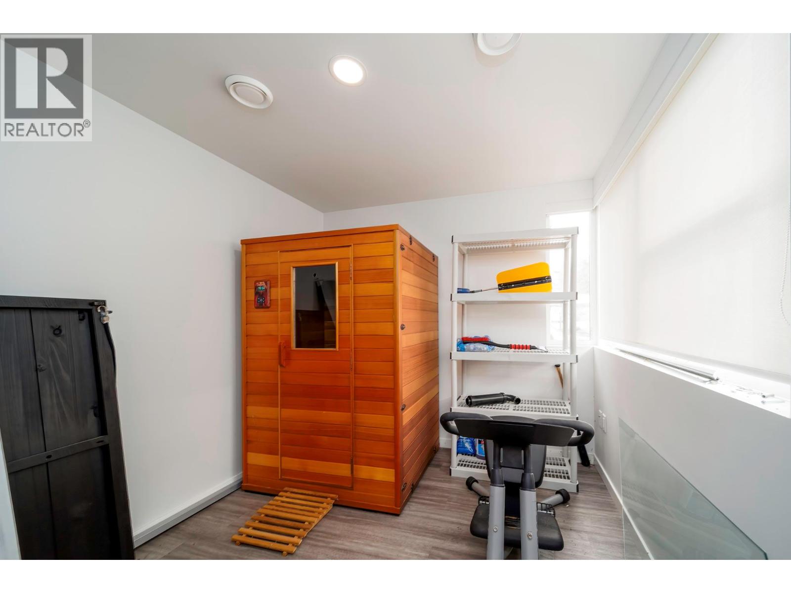 1515 Highland Drive N Unit# 29