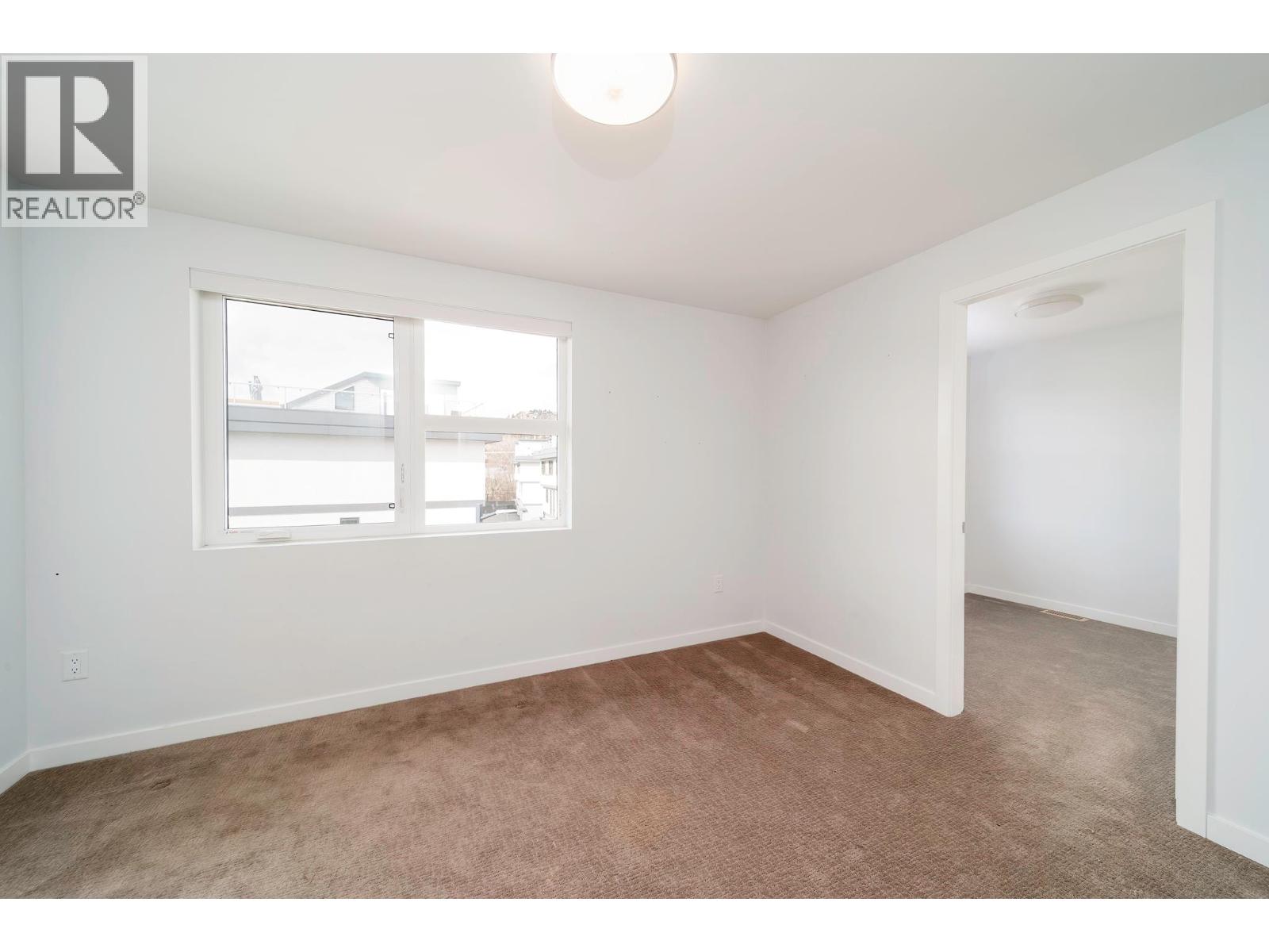 1515 Highland Drive N Unit# 29