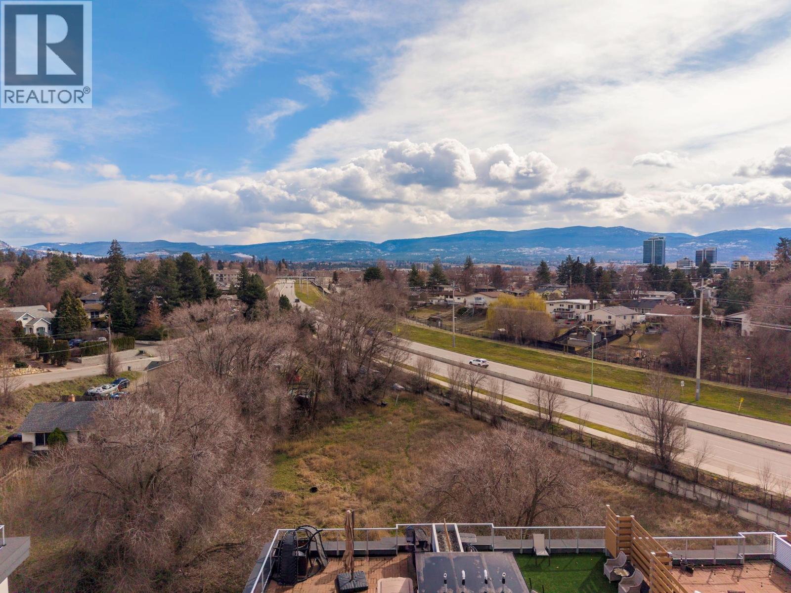 1515 Highland Drive N Unit# 29