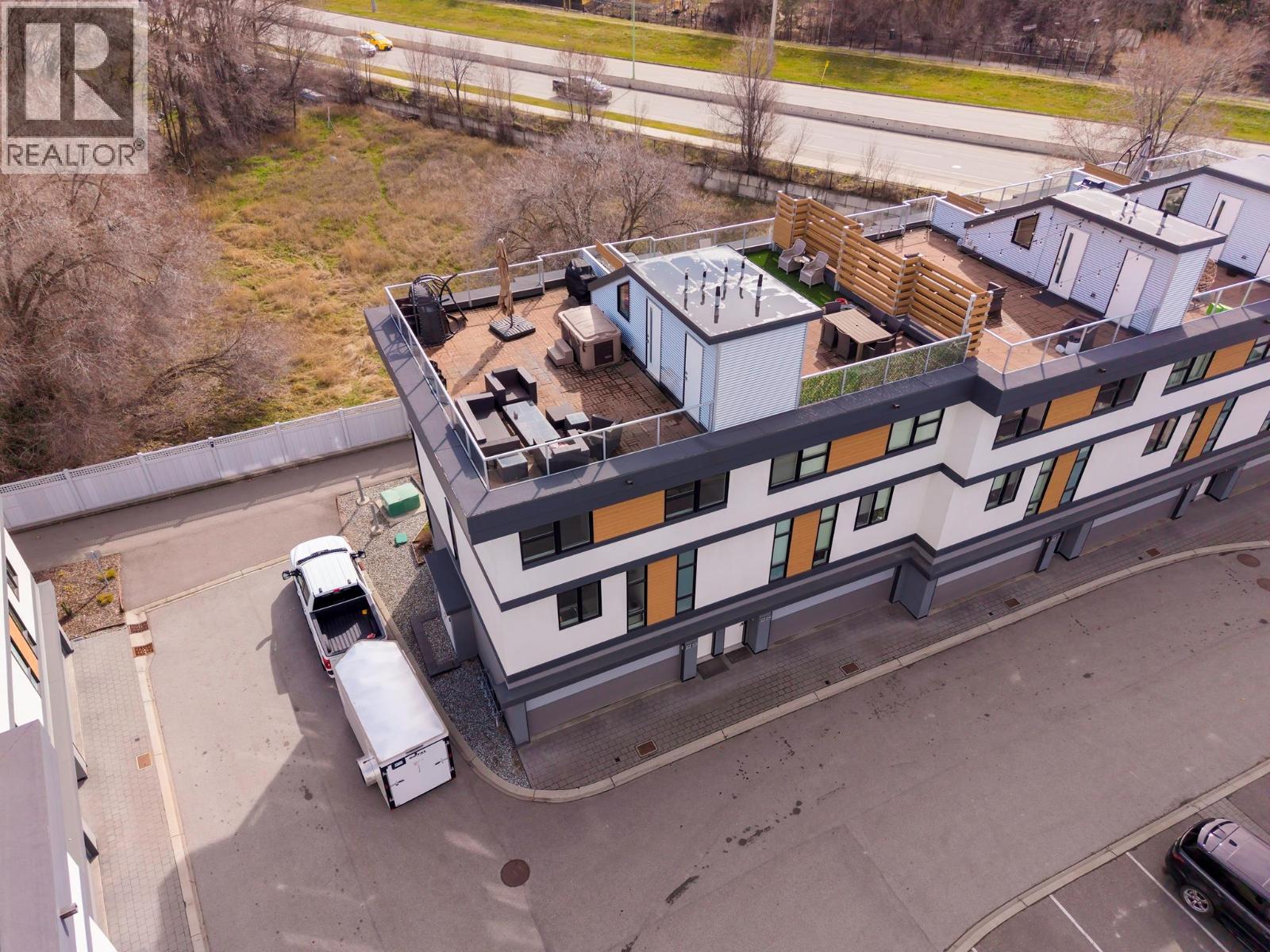 1515 Highland Drive N Unit# 29