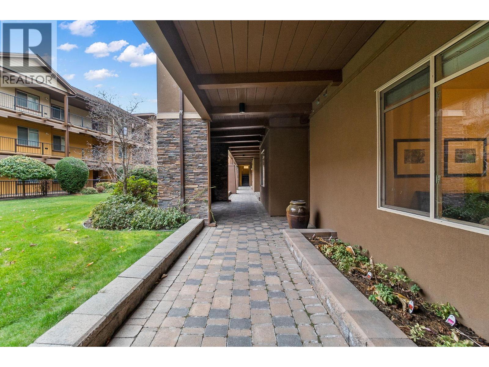 4026 Pritchard Drive N Unit# 6104
