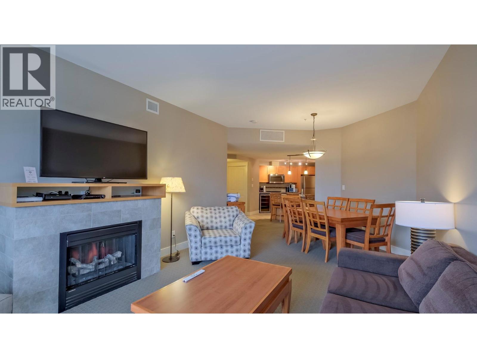 4205 Gellatly Road Unit# 304
